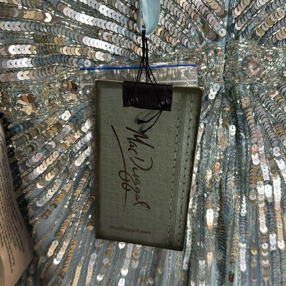 Mac Duggal POWDER BLUE SEQUIN V-NECK DRESS gown sparkles size 16 - Picture 13 of 14